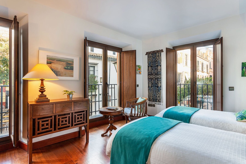 Genteel Home Puerta Real