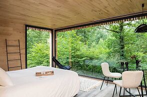 Loire Valley Lodges - Hotel