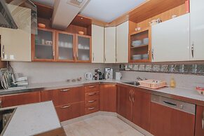 Pool Apartments Tolo