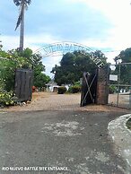 Cul-De-Sac Crib