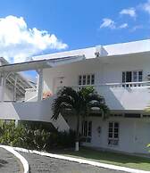 Cul-De-Sac Crib