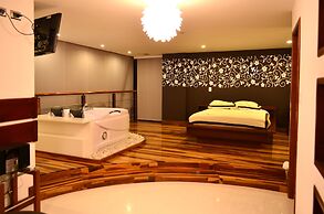Hotel Torre De Cristal