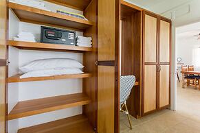 Coralito Bay Suites & Villas