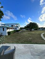 Coralito Bay Suites & Villas