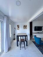 Coralito Bay Suites & Villas