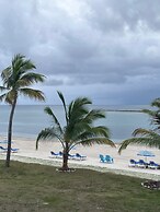 Coralito Bay Suites & Villas