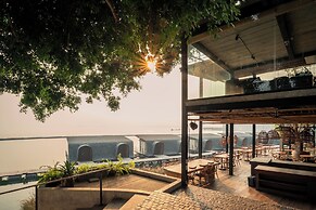 Z9 Resort