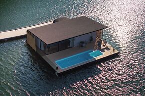 Z9 Resort