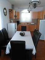 Apartments Bardak