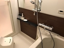 Local Hakata Apartment