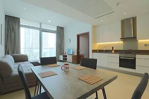 OYO Home 258 1BHK Marina Gate 2
