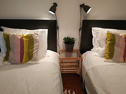 Casa da Travessa Sol e Terraço na Bica
