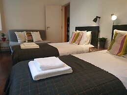 Casa da Travessa Sol e Terraço na Bica