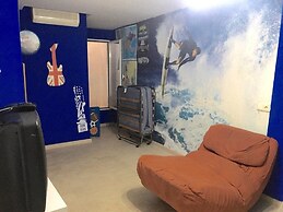 House Global 100