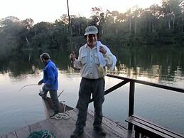 Huitoto Lake Lodge