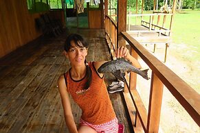 Huitoto Lake Lodge