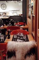 ISKÖ Chalets Hotel
