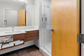 Park Inn by Radisson, Kelowna