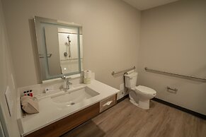Park Inn by Radisson, Kelowna