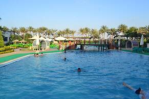 Green Desert Hotel
