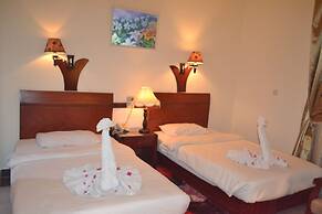 Green Desert Hotel
