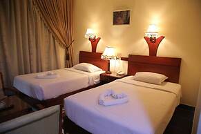 Green Desert Hotel