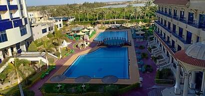 Green Desert Hotel