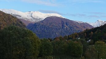 Eidsdal Camping og Feriehus