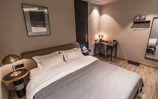 LIA HOTEL
