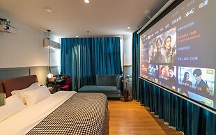LIA HOTEL