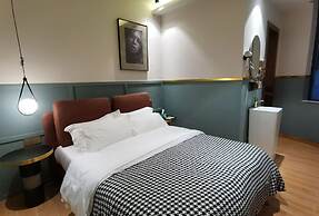 LIA HOTEL