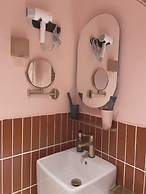 LIA HOTEL
