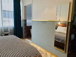 LIA HOTEL