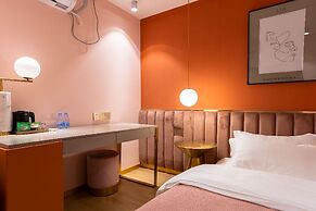LIA HOTEL
