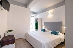 Noah Beach Hotel