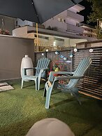 Noah Beach Hotel