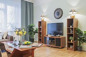 GM Apartment Staropimenovskii 16
