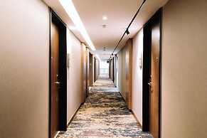 Deka Hotel Surabaya HR Muhammad
