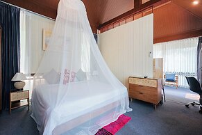 Thai Modern Resort & Spa