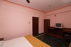 Lloyds Guest House , Krishna street , T. Nagar