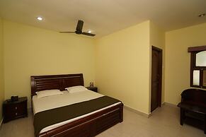 Lloyds Guest House , Krishna street , T. Nagar