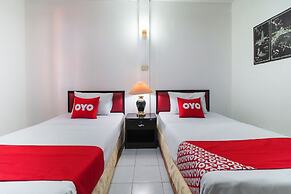 OYO 654 Samanmit Inn Hotel