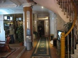 Hôtel Frantz Fanon
