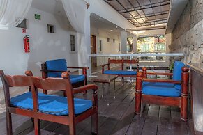 Ahava Hotel