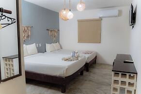 Ahava Hotel