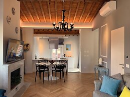Kairos by Florence Art Apartments