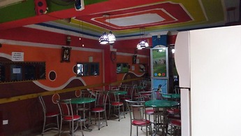 Royal Palm Hotel And Suites