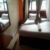 Royal Palm Hotel And Suites