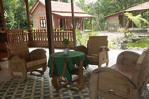 Villa Makcik Yogyakarta