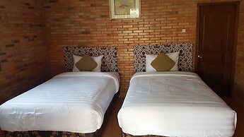 Villa Makcik Yogyakarta